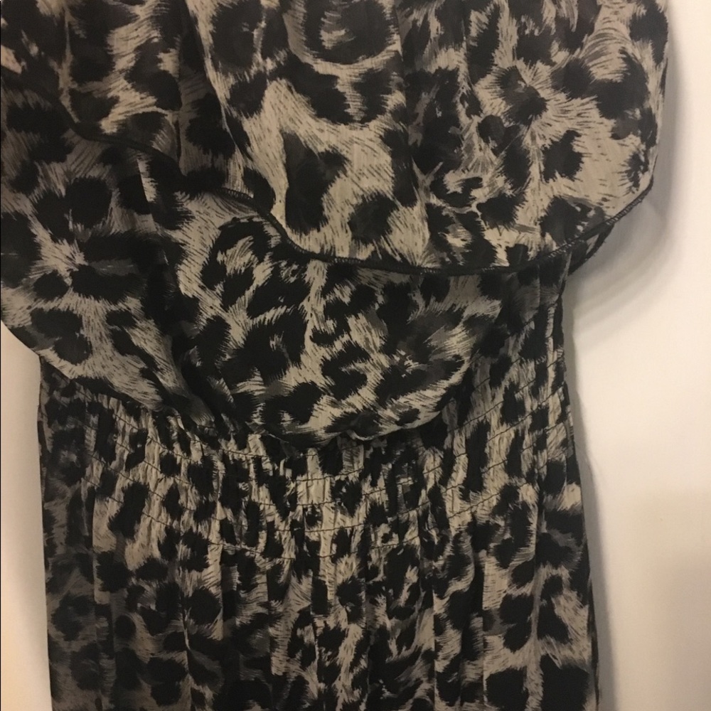 Dynamite l Patterned Strapless Maxi Dress - Picture 6 of 6